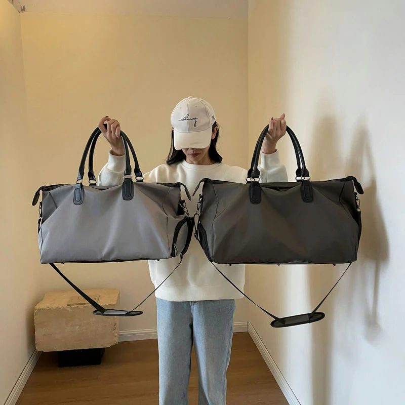 Plain-Front Duffel with Smooth Loop Handles FC-065 by Feima Bag