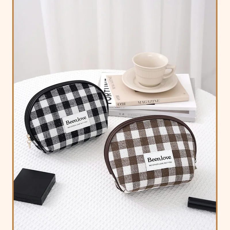 Gingham Storage Pouch with Curved Zip FJ-086A by Feima Bag