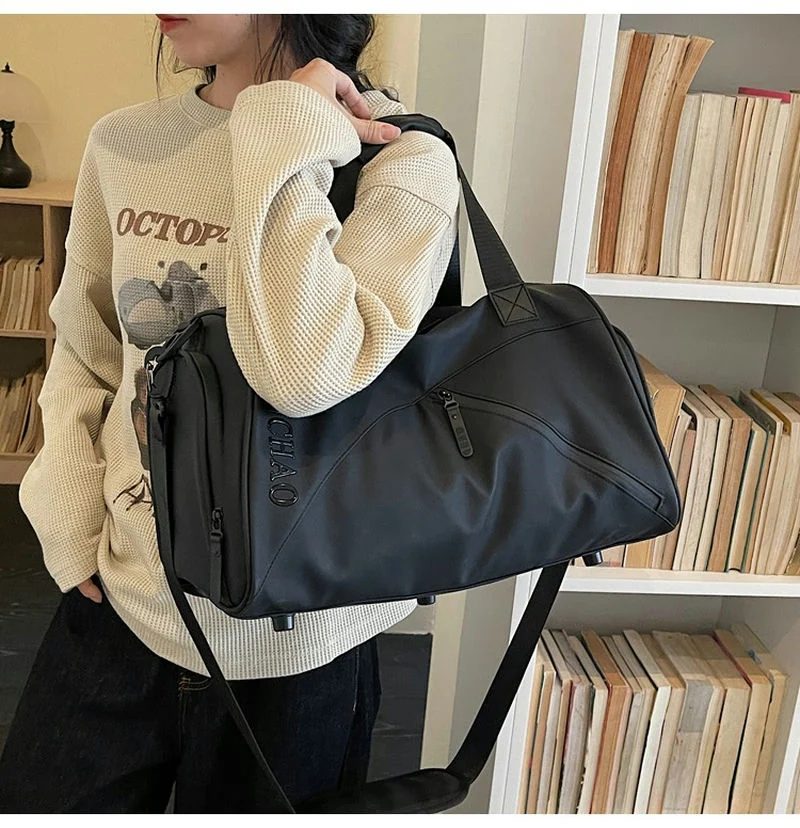 Duffel with a Diagonal Front Zip Pocket FC-109 by Feima Bag